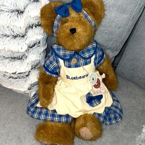 TJ’S Best Collection Boyds Bear Muffin Bluebeary w/tags!